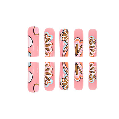 Kreatives Florales Muster Nagelkunst Brehn