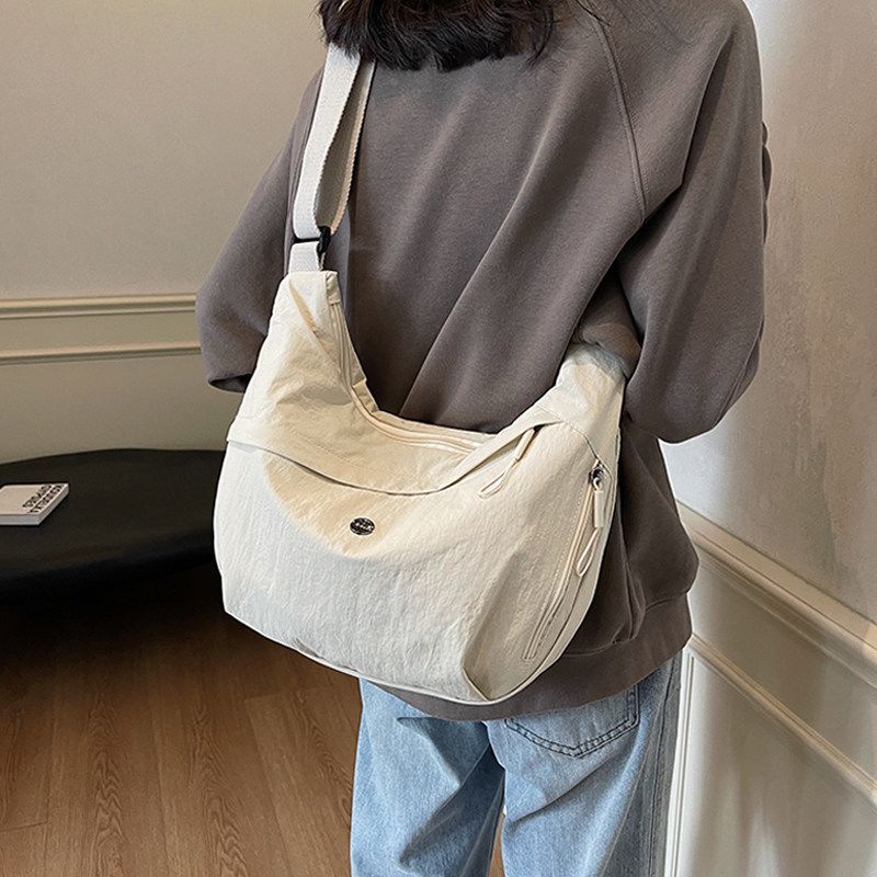 Funktionale Crossbody Schultertasche Brehn