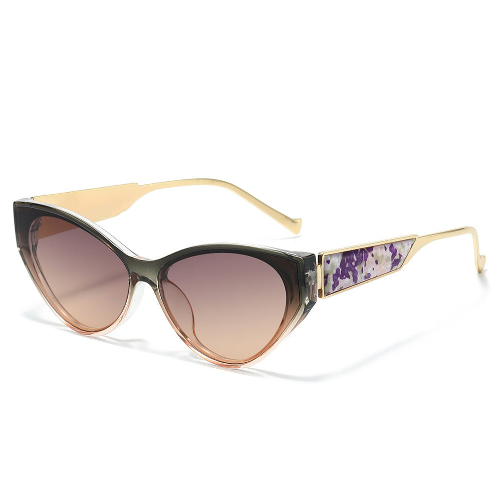 Chice Katzenaugen-Sonnenbrille mit einzigartigen Details Brehn