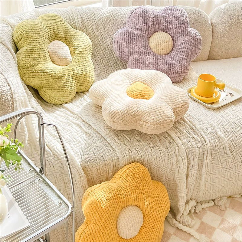 Blumenförmiges Kuschelkissen Brehn