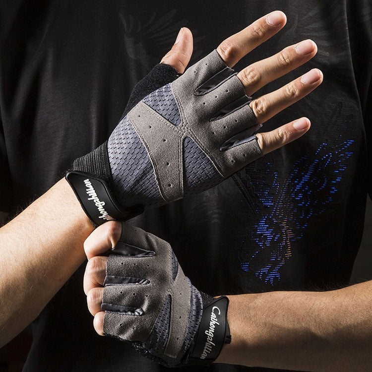 Damen Fitnesshandschuhe mit rutschfester Innenhand und atmungsaktivem Mesh Brehn