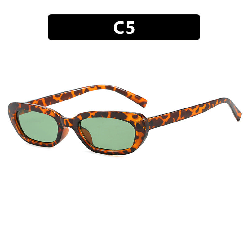 Damen modische Katzenaugen-Sonnenbrille mit transparentem Kunststoffrahmen und UV-Schutz Brehn