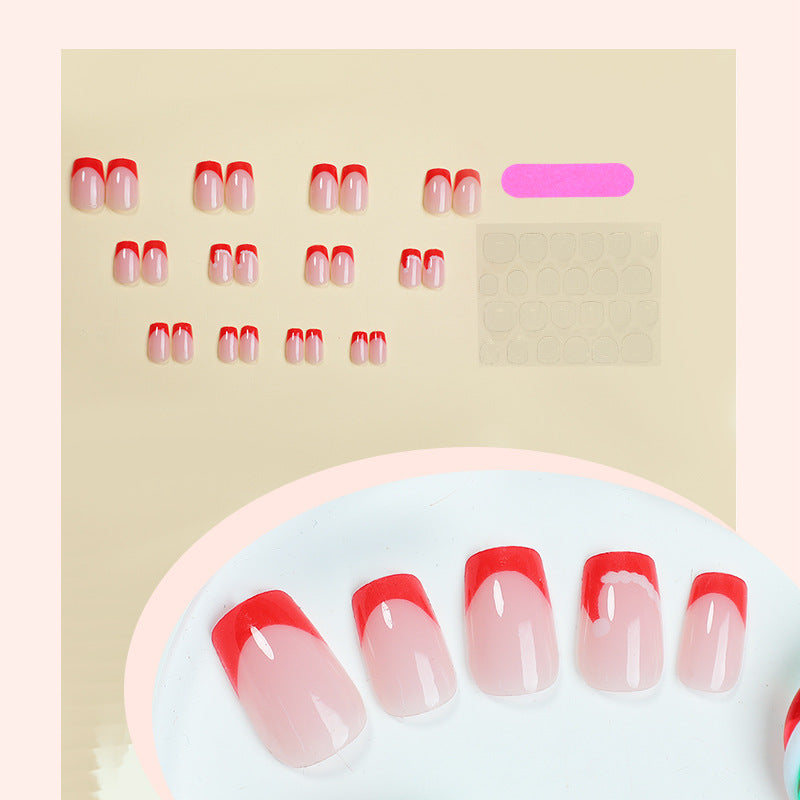 Künstlerische French Tip Press-On Nägel Brehn