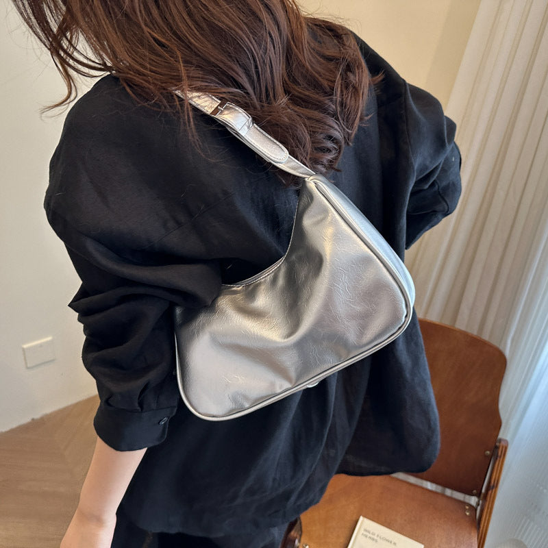 Vintage-inspirierte weiche Lackleder-Handtasche Brehn