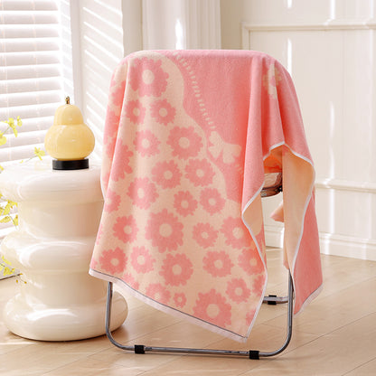Weiches Baumwoll-Badetuch mit Floraler Jacquard-Struktur und Hoher Saugkraft