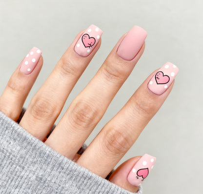 Herz-verzierte Gradient-Nagelkunst-Design Brehn