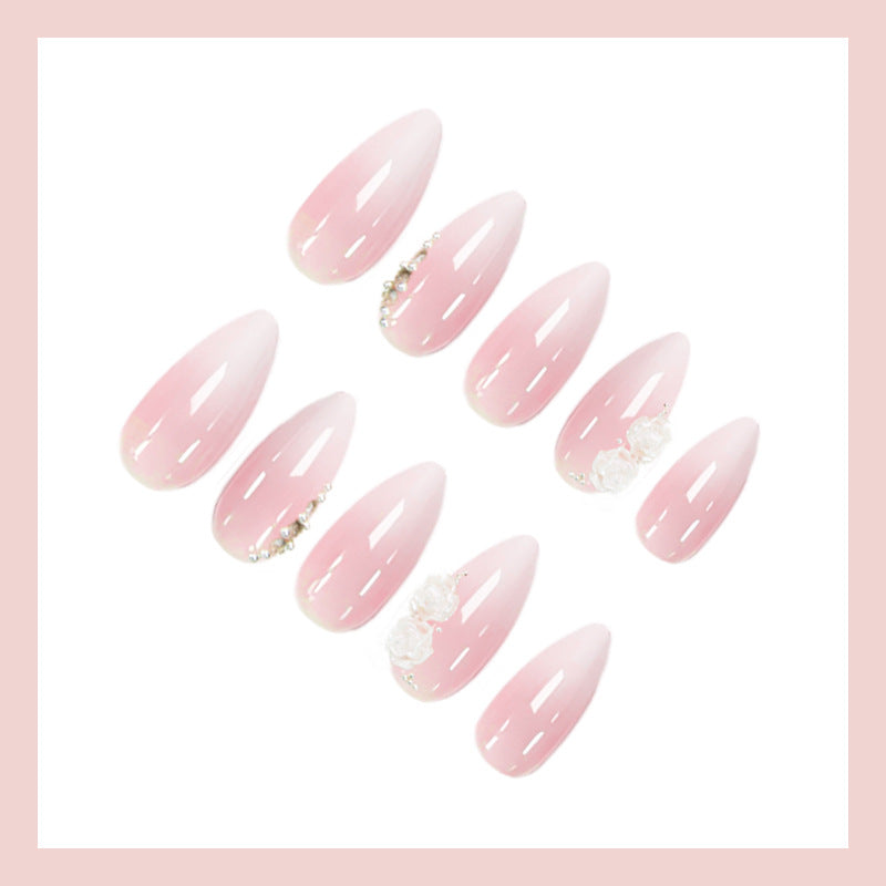 Kunstnagelset mit eleganten Rosenverzierungen Brehn