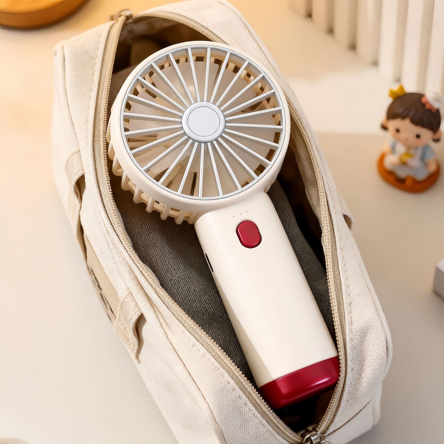 Damen Tragbarer Handventilator mit USB-Anschluss und ergonomischem Design Brehn
