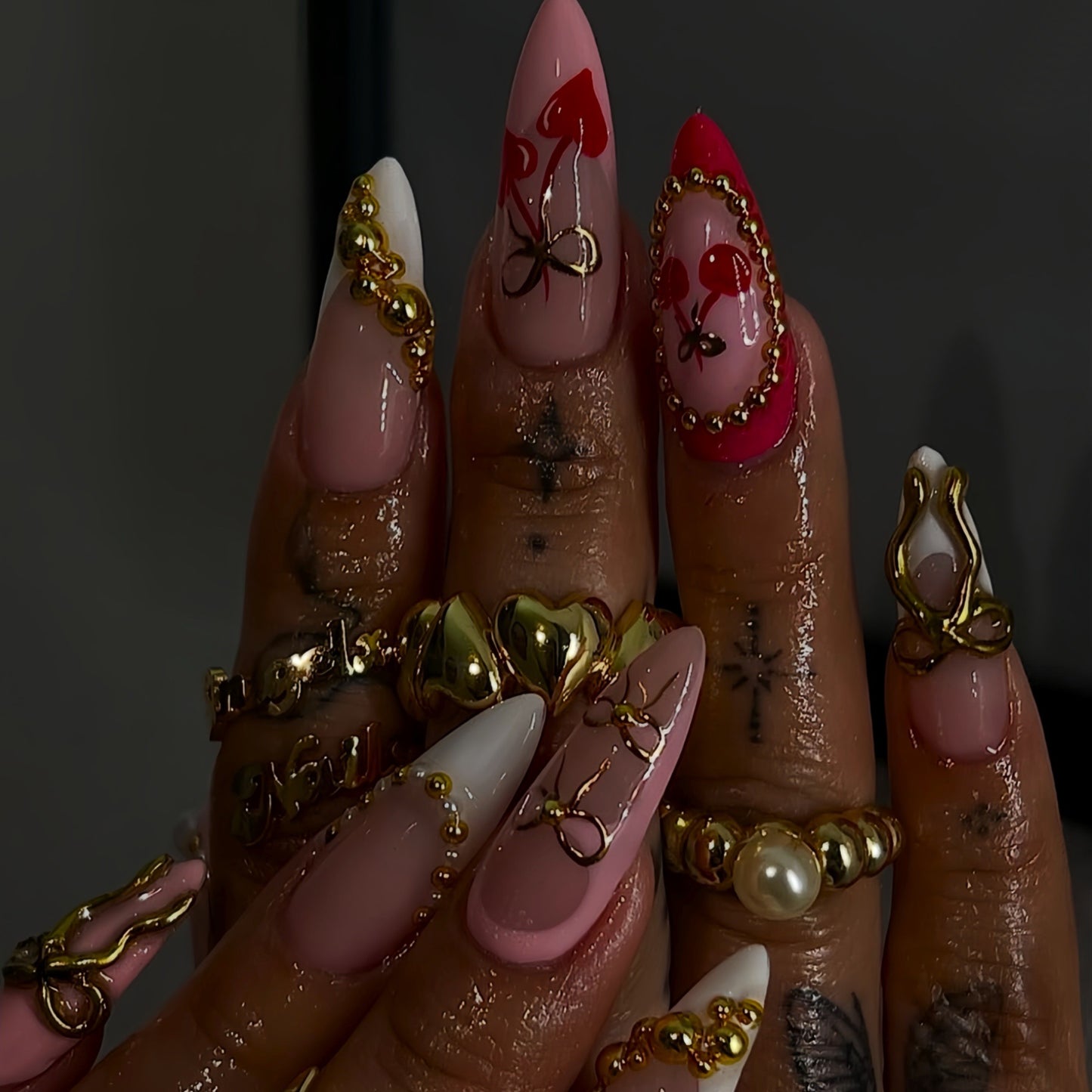 Ausgefeiltes Nagelkunst-Set Brehn