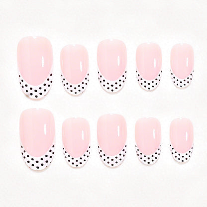 Stylische Polka Dot Nagelkunst Tipps Brehn