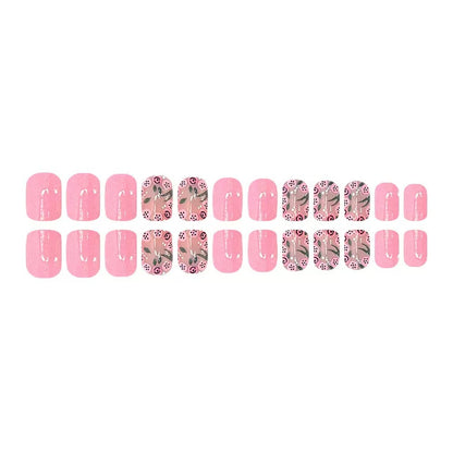 Kunstnagelset mit verspielten Blumenmotiven Brehn