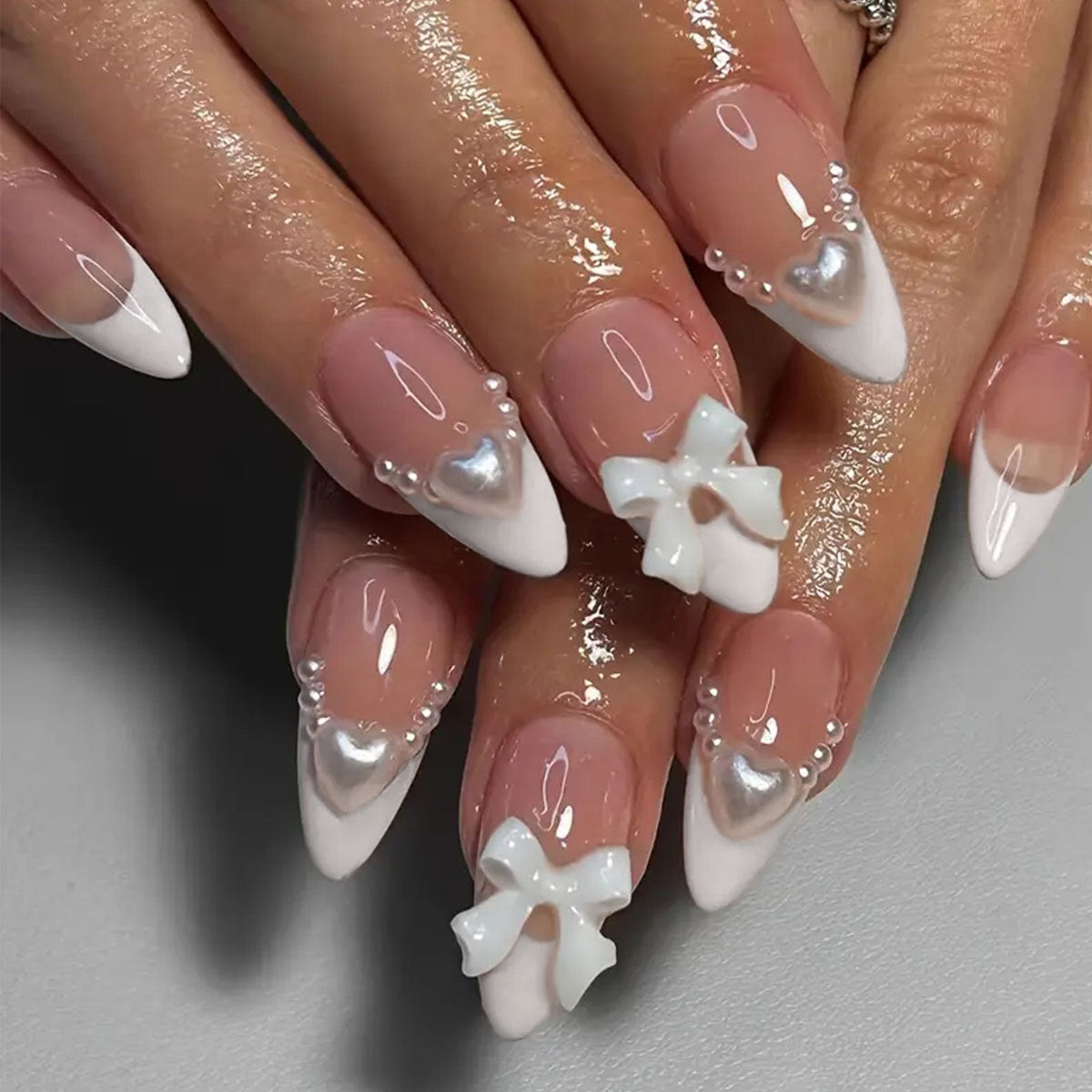 Elegantes 3D-Nagelkunst-Design Brehn