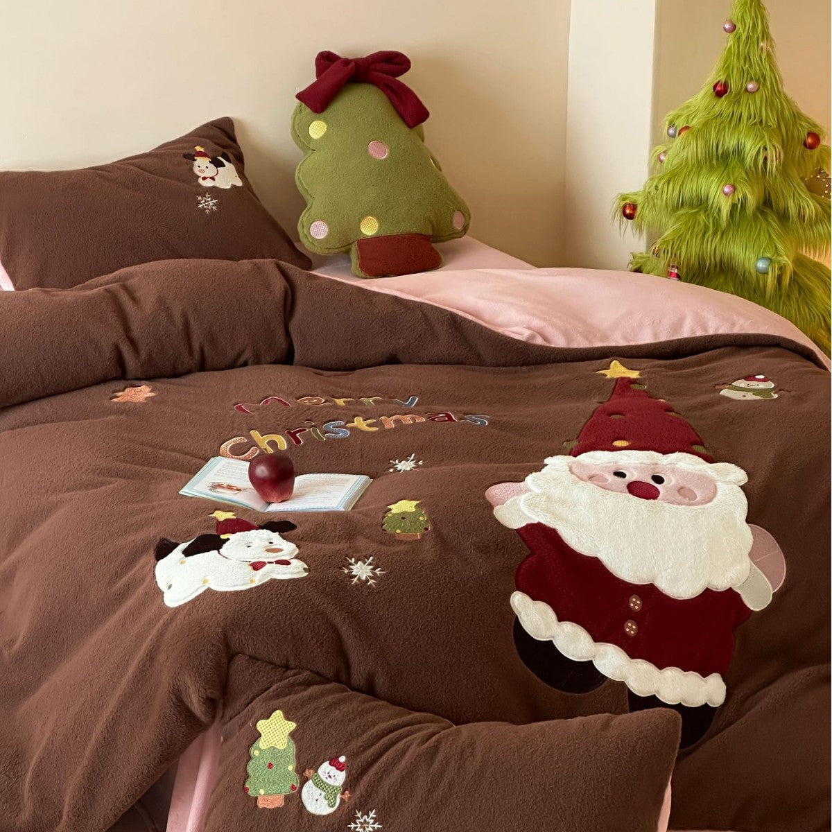 Weiches Microfleece-Bettwäsche-Set mit weihnachtlichen Applikationen und Wendefunktion