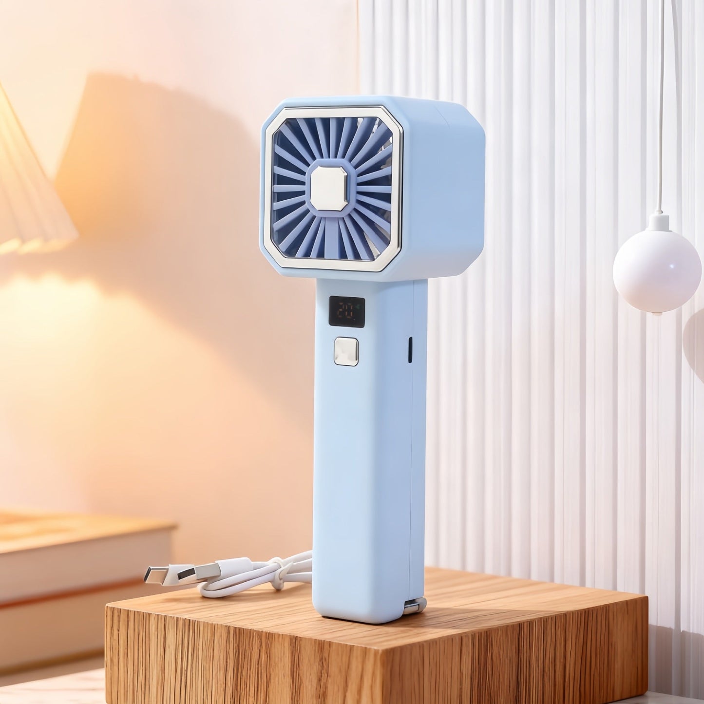 Frauen Tragbarer Handventilator mit Digitalanzeige Brehn