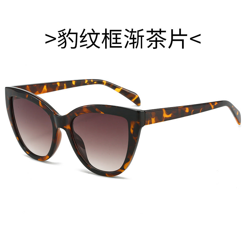 Damen Cat-Eye Sonnenbrille mit transparentem Rahmen und UV-Schutz Brehn