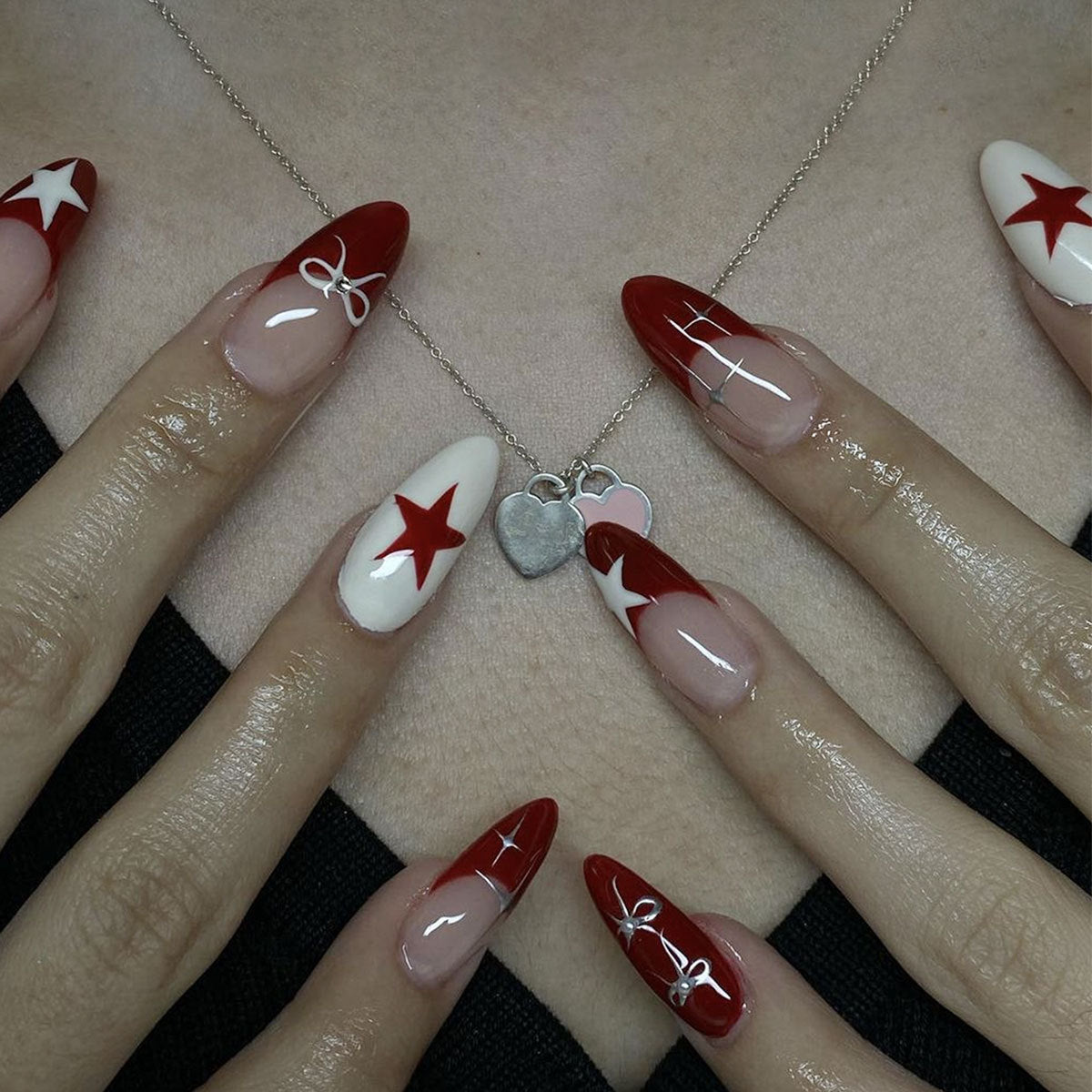 Glamouröse Star-Akzent Nagelkunst Verlängerungen Brehn