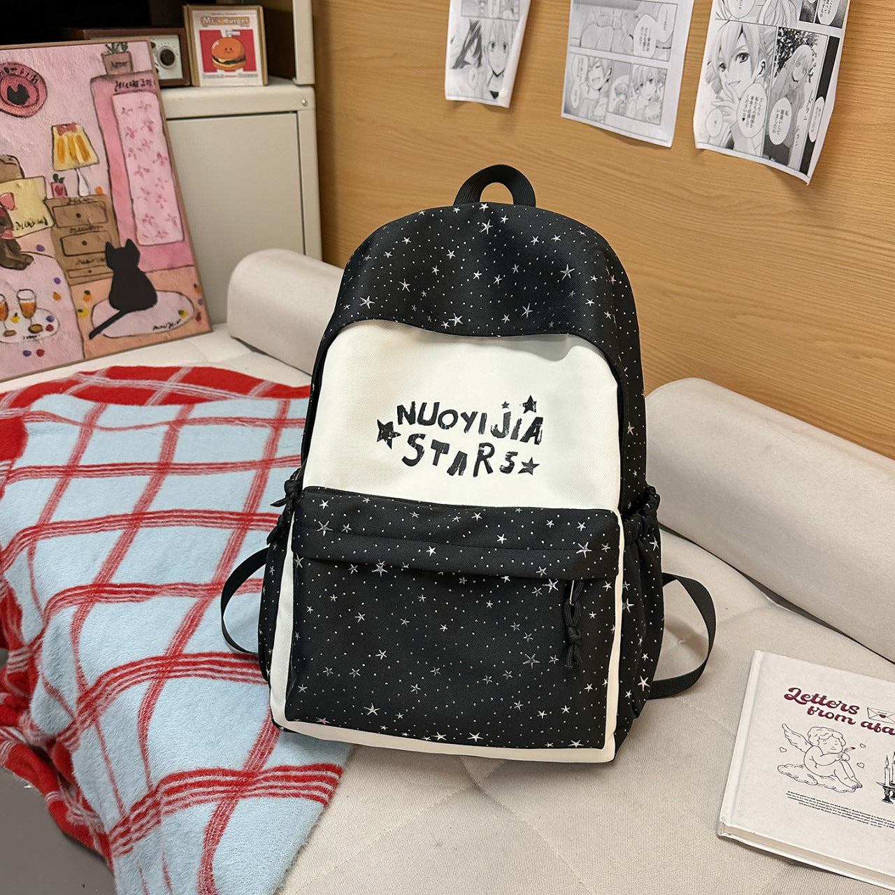 Leichter Schulrucksack mit Sternenmuster