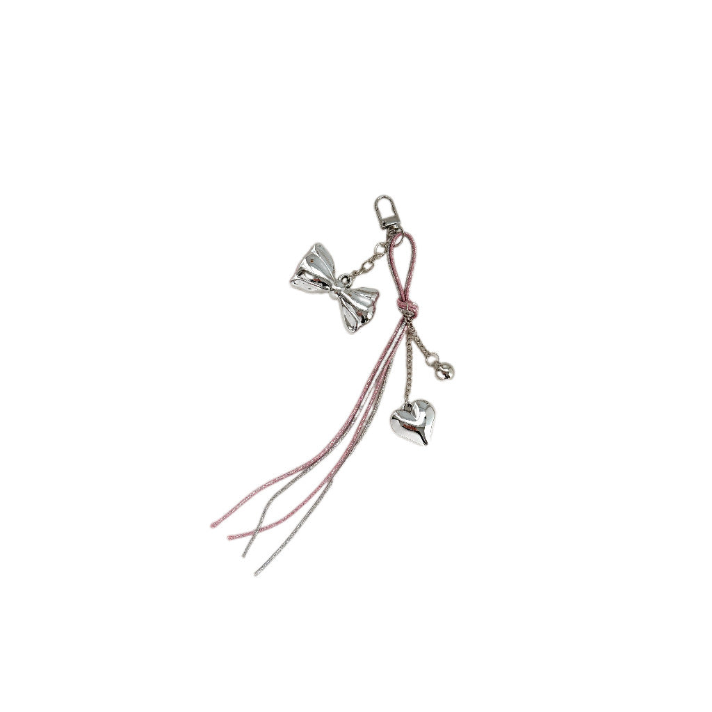 Eleganter Bow- und Herz-Charmschlüsselanhänger Brehn