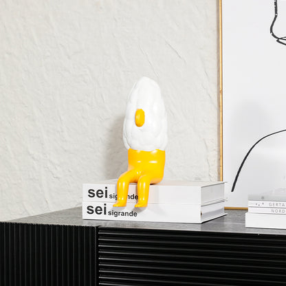 Dekorativer goldener und weißer Schaffigur