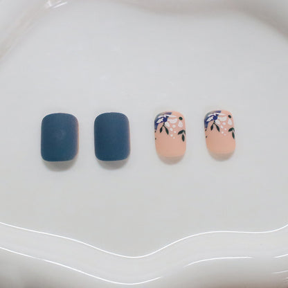 Floral Nail Art Set Brehn
