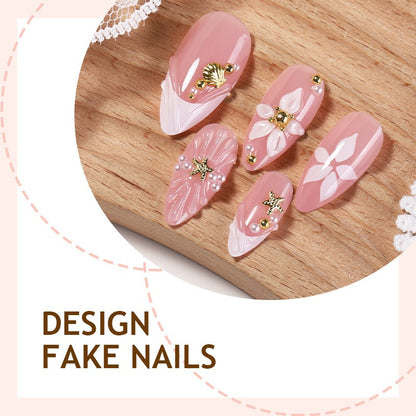Kunstnagelset mit verspielt romantischen Designs Brehn