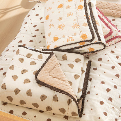 Damen Tagesdecke mit hochwertigem floralem Design Brehn