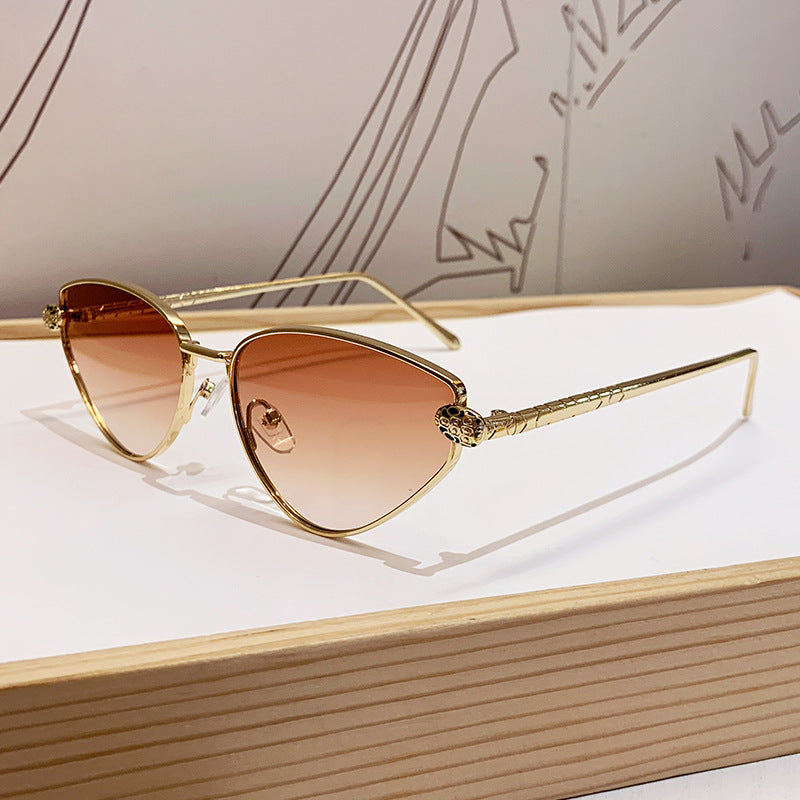 Damen Designer-Sonnenbrille mit schickem Cat-Eye-Design und luxuriösem Rahmen Brehn