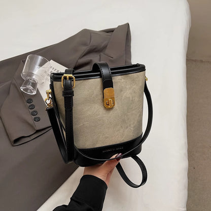 Elegante Strukturierte Eimer Tasche Brehn