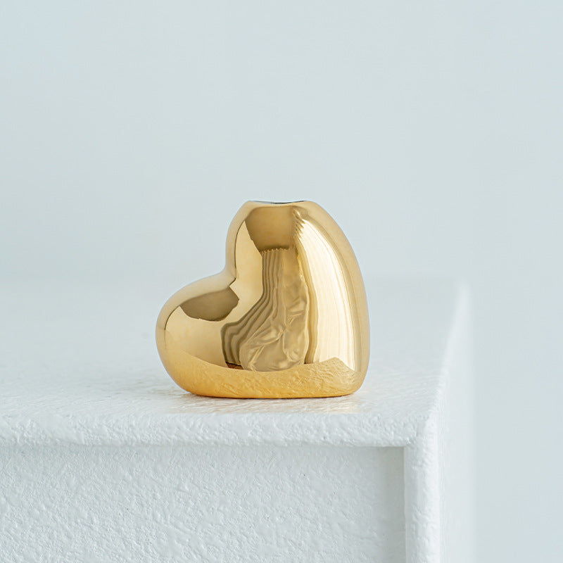 Elegante Dekorative Herzfigur Brehn