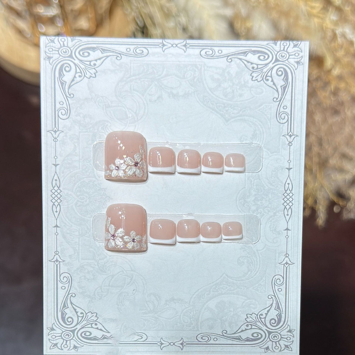 Blumenmuster Dekorative Press-On Nagelset Brehn