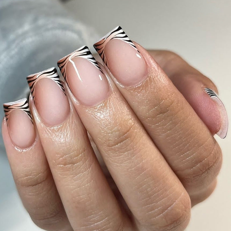 Abstract Pattern Press-On Nails Brehn