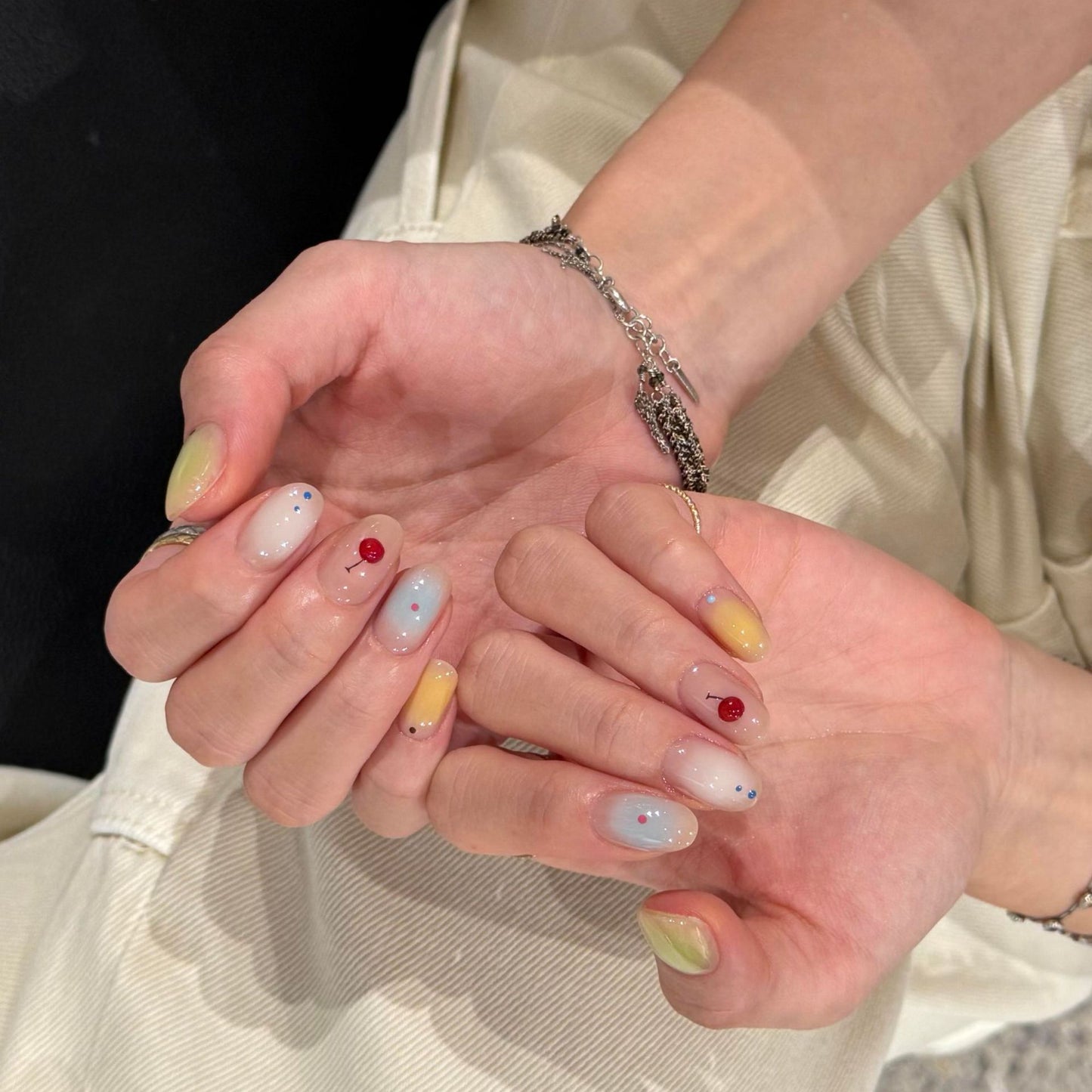 Kunstnagel Design mit Fröhlichem Obstmotiv Brehn