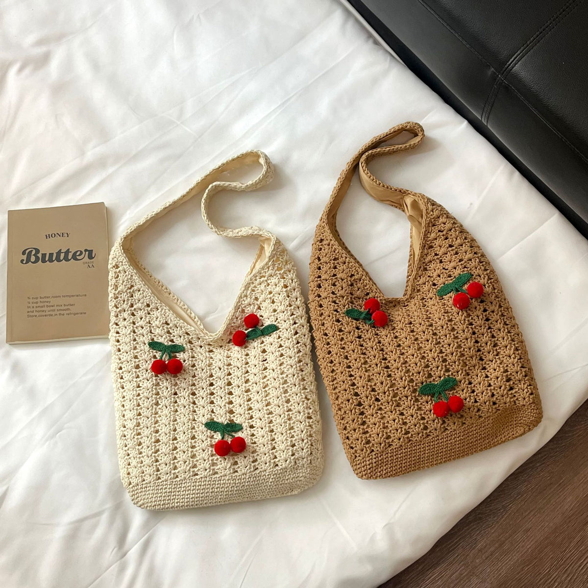 Stylische Häkel-Schultertasche