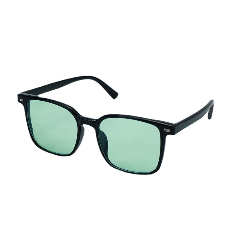 Damen Quadratische Sonnenbrille mit modernen Akzenten Brehn