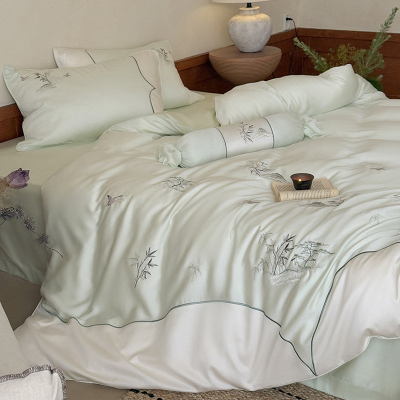 Besticktes botanisches Satin-Bettbezug-Set mit gewelltem Rand und tiefen Ecken