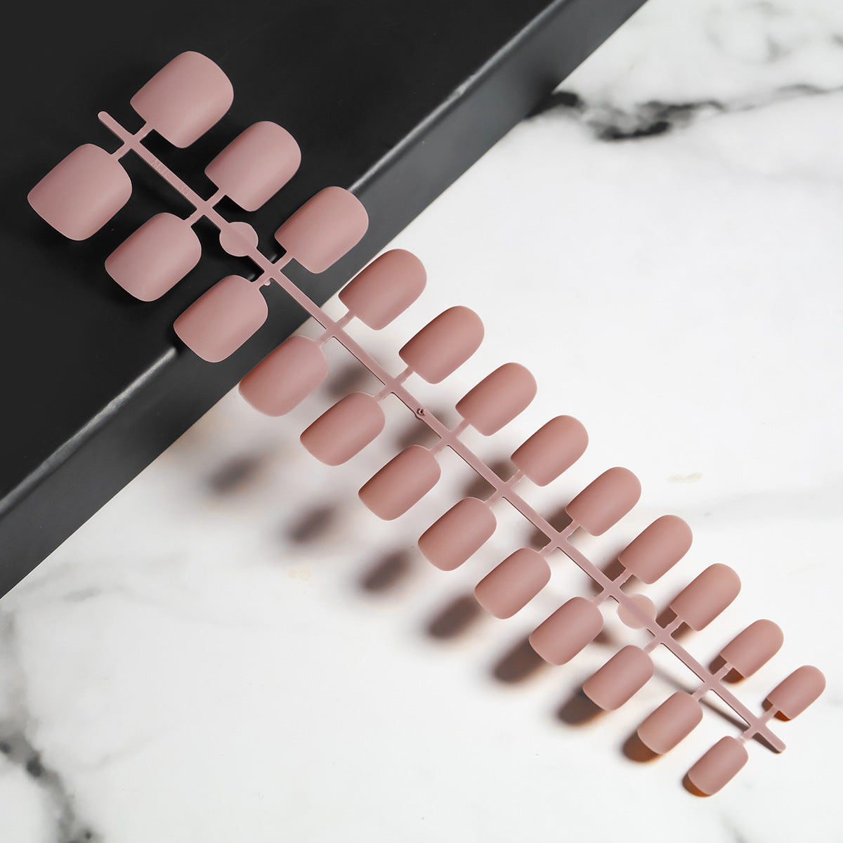 Matte Finish Press-On Nail Tips Brehn