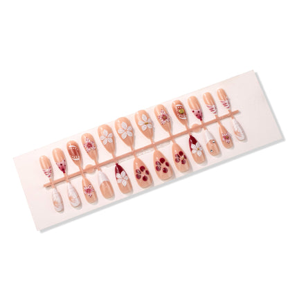 Handgemalte florale Press-On Nagelkunst Set