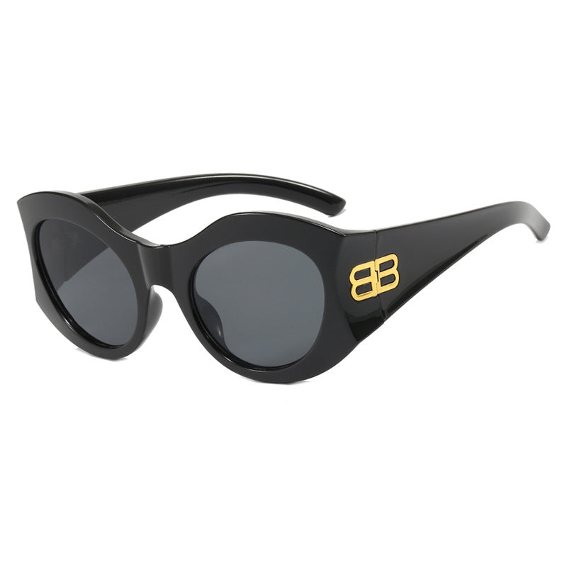 Damen stilvolle Cat-Eye Sonnenbrille mit hochglänzendem Design und schützenden Gläsern Brehn