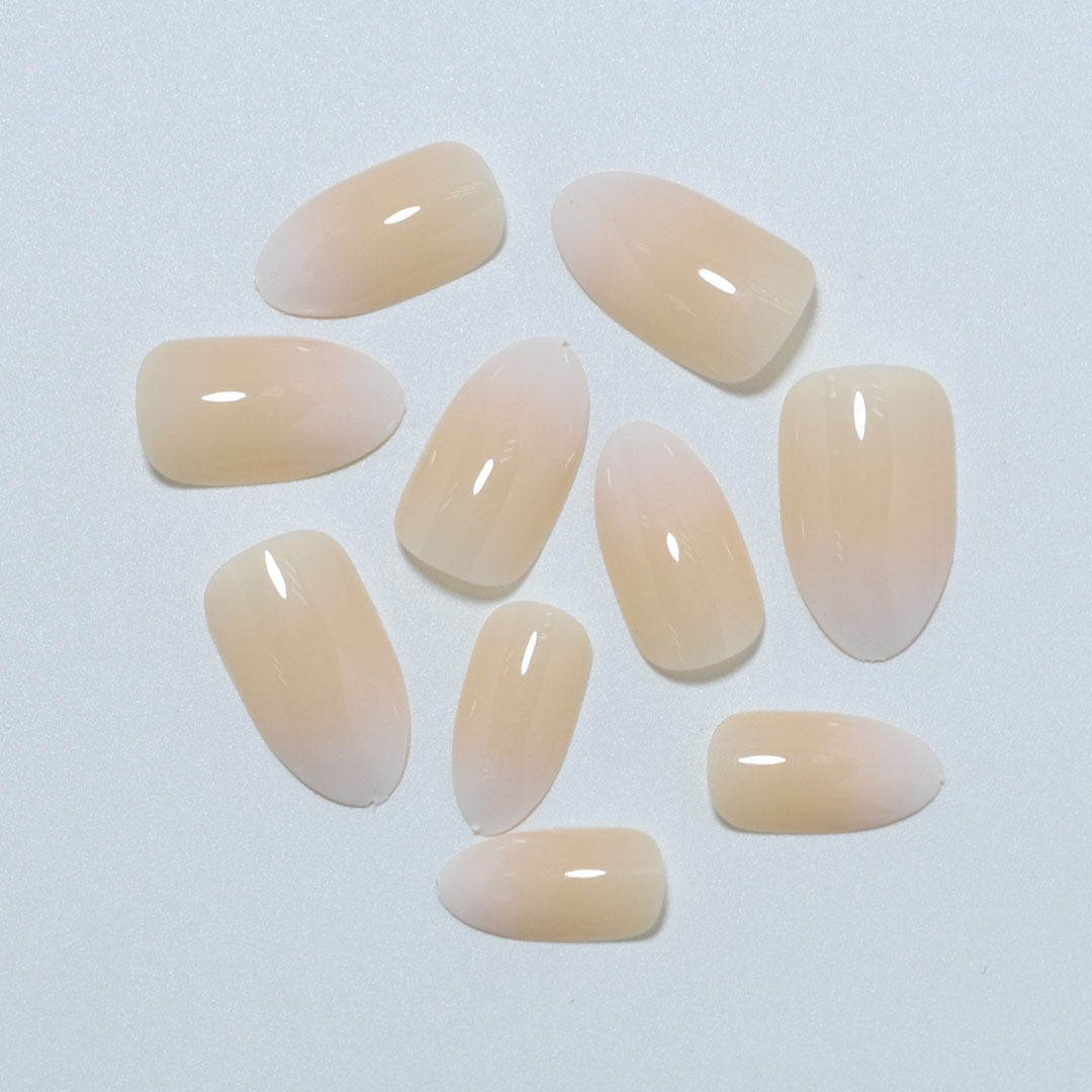 Elegante mandelförmige Press-On-Nagelset Brehn