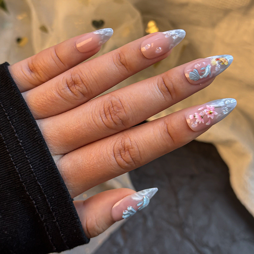 Künstlerisches Blumen-Design Press-On Nagelset Brehn