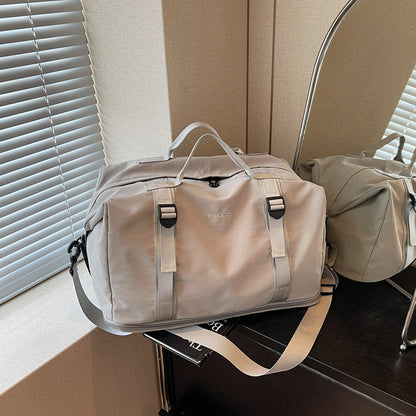 Geräumige Fitness-Wochenend-Duffel-Tasche Brehn
