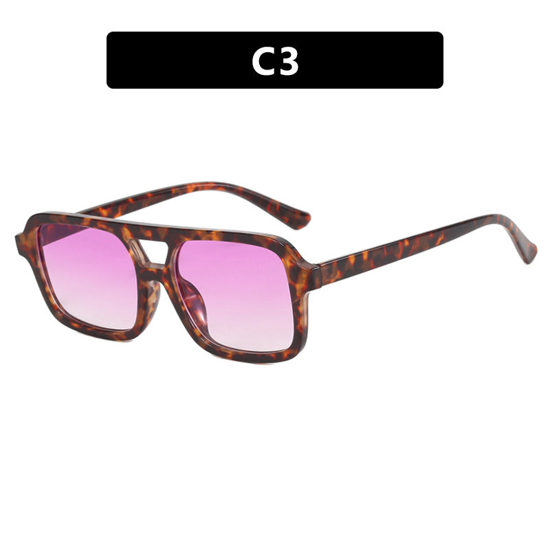 Damen moderne quadratische Sonnenbrille mit schützendem UV-Filter und transparentem Rahmen Brehn