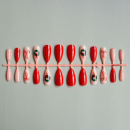 Festliches Holiday Nagelkunst Set  1790957893