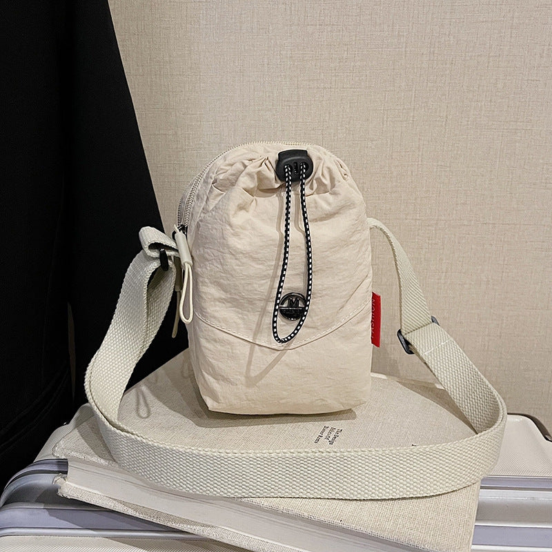 WoCompact Drawstring Crossbody Bag Brehn