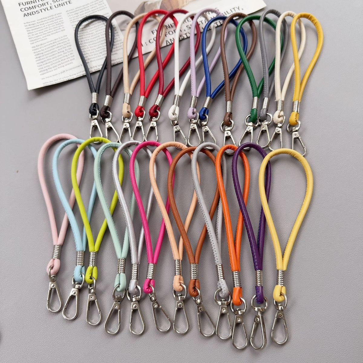 Premium Silikon Loop Schlüsselanhänger Halter Brehn