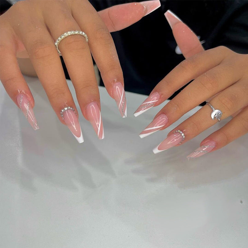 Glamouröse Glitzer-Stiletto Press-On Nägel Brehn
