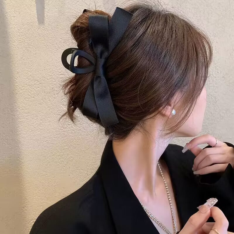 Elegante Doppelbogen-Haarspange Brehn