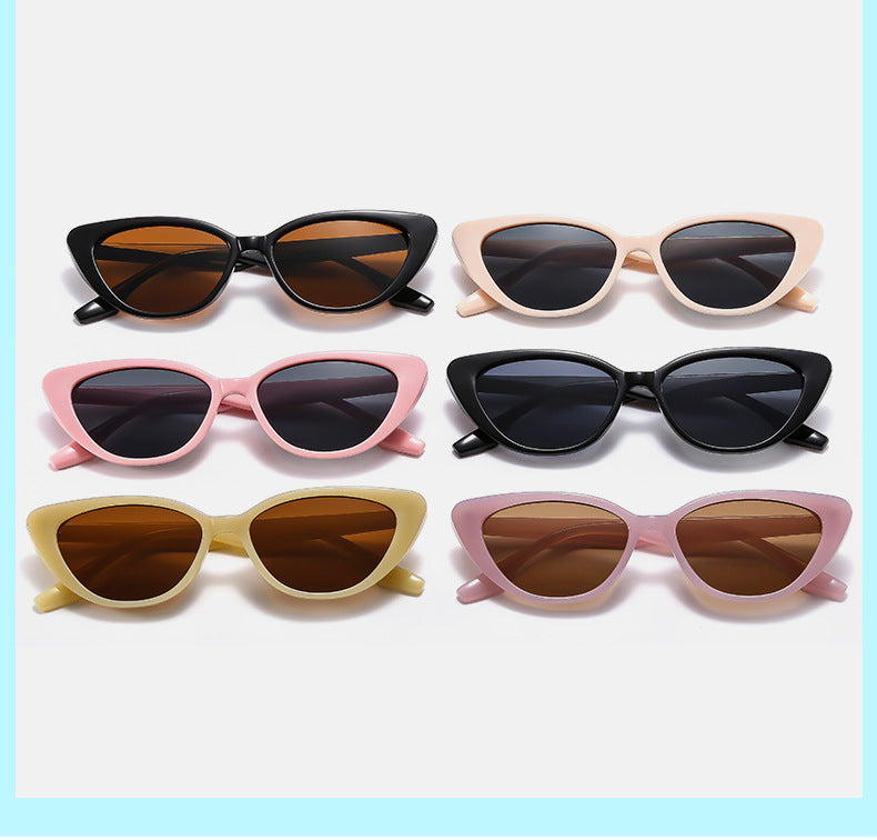 Damen futuristische Cat-Eye Sonnenbrille mit speziellen UV-Schutzgläsern Brehn