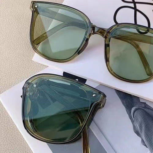Damen trendige Sonnenbrille mit einzigartigem Facettenrahmen Brehn