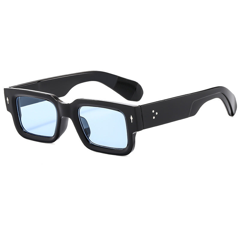 Damen modische quadratische Sonnenbrille mit robustem Rahmen und komfortablem Sitz Brehn